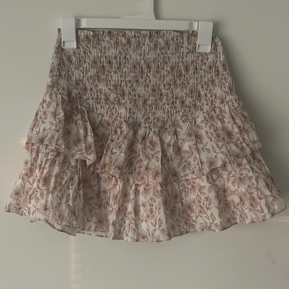 INTERMIX size P Skirt